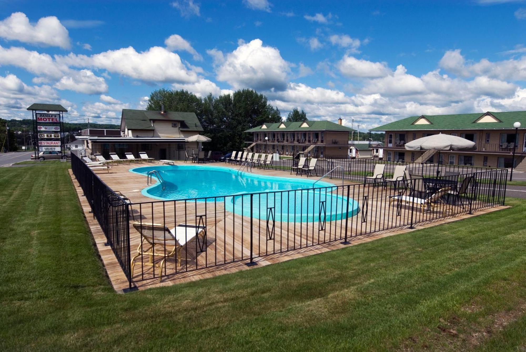 Daigle'S Motel Saint Leonard Екстер'єр фото