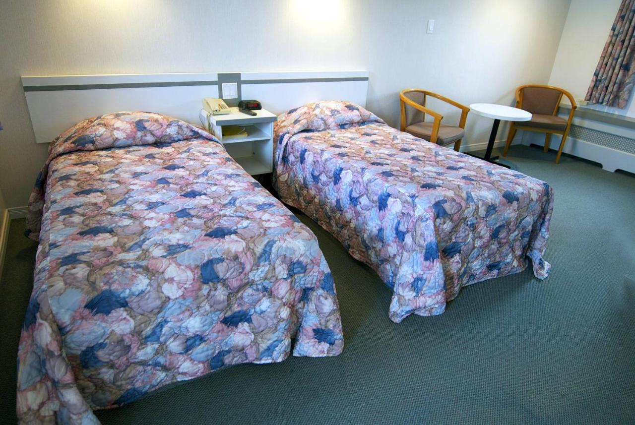 Daigle'S Motel Saint Leonard Номер фото